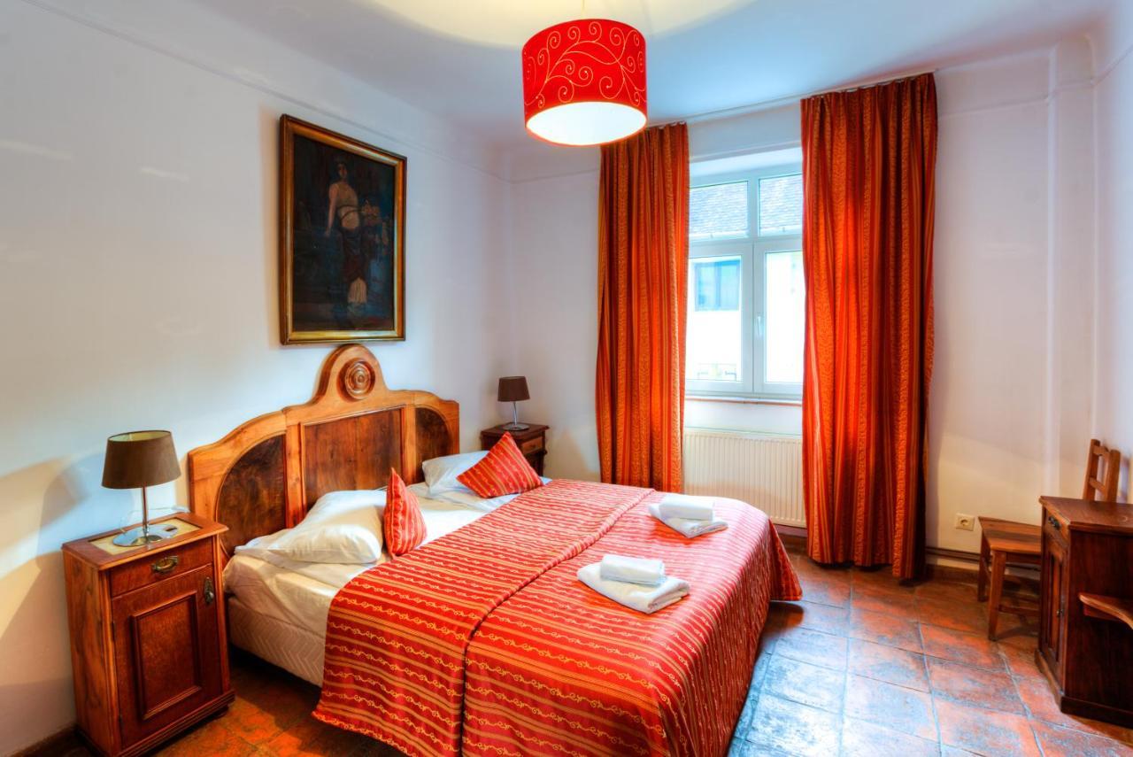 House Of Dragons Apartments Sighisoara Exterior photo