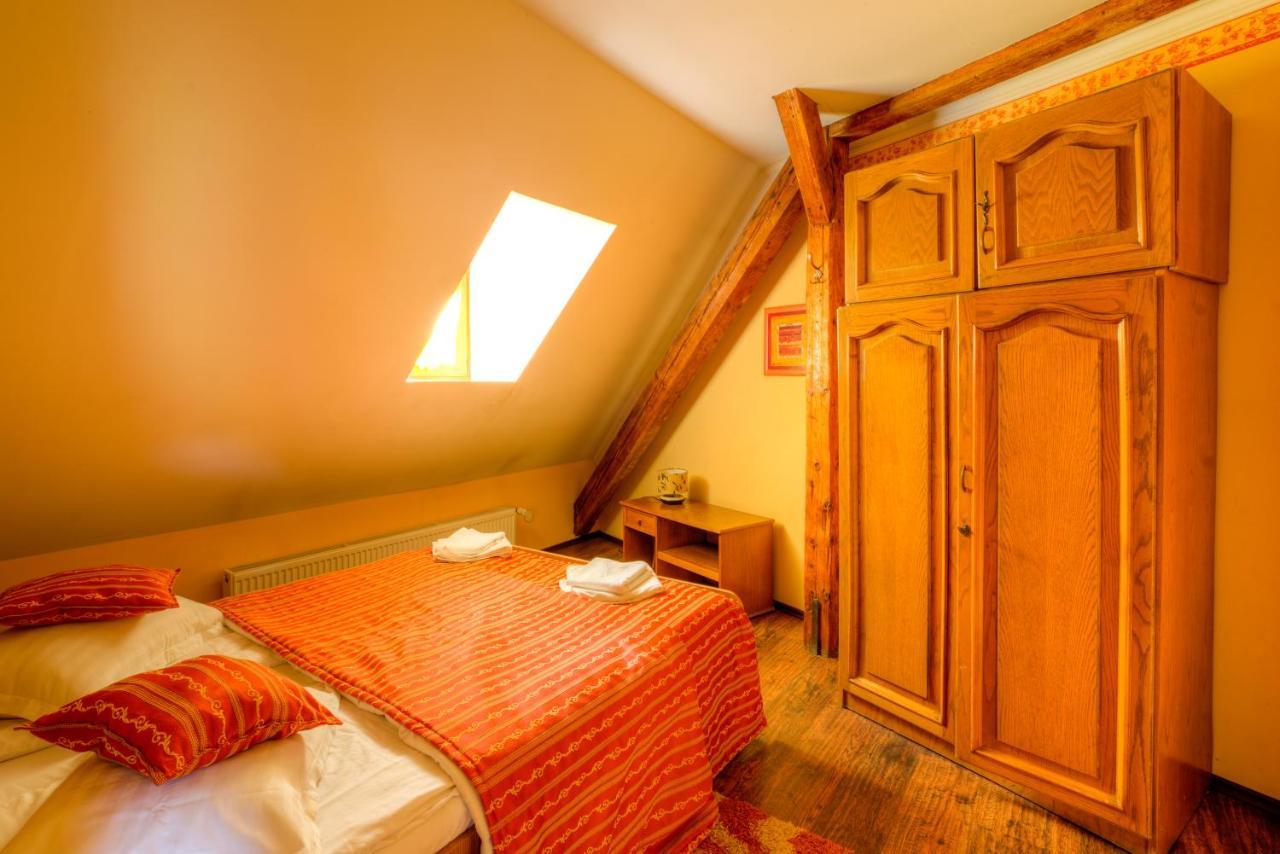 House Of Dragons Apartments Sighisoara Exterior photo
